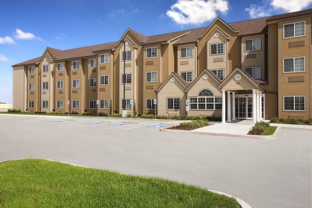 Quality Inn & Suites Kenedy - Karnes City Exteriér fotografie
