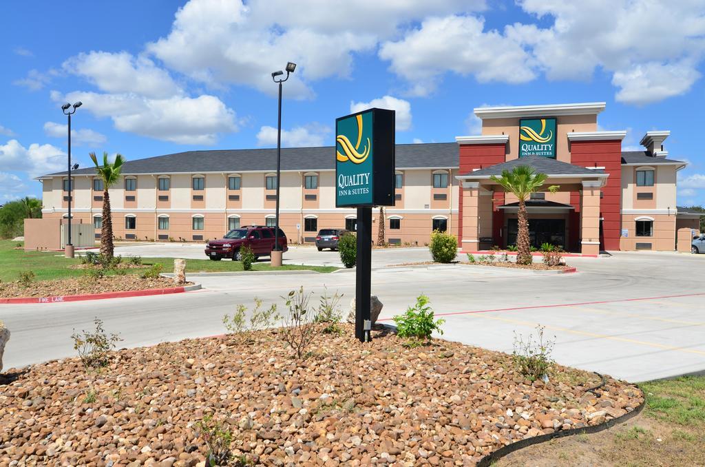 Quality Inn & Suites Kenedy - Karnes City Exteriér fotografie