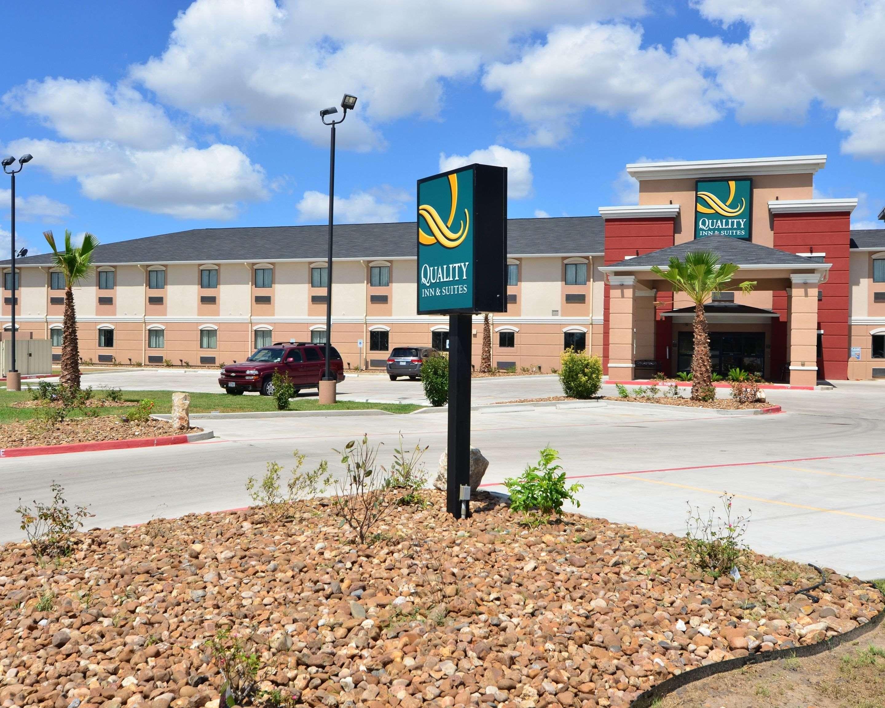 Quality Inn & Suites Kenedy - Karnes City Exteriér fotografie