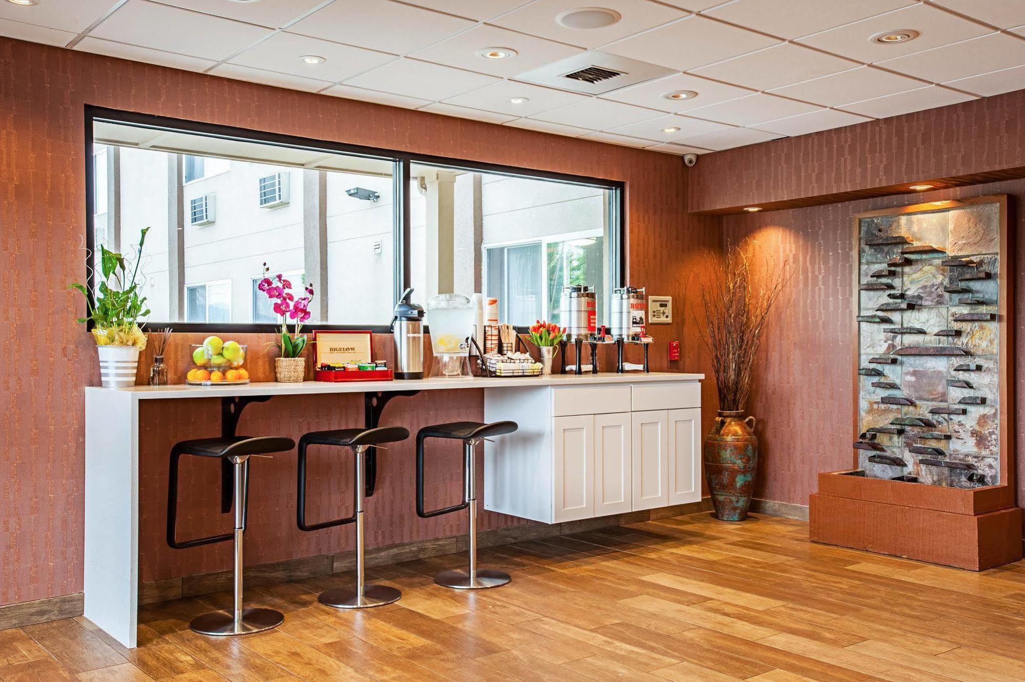 Quality Inn & Suites Kenedy - Karnes City Exteriér fotografie