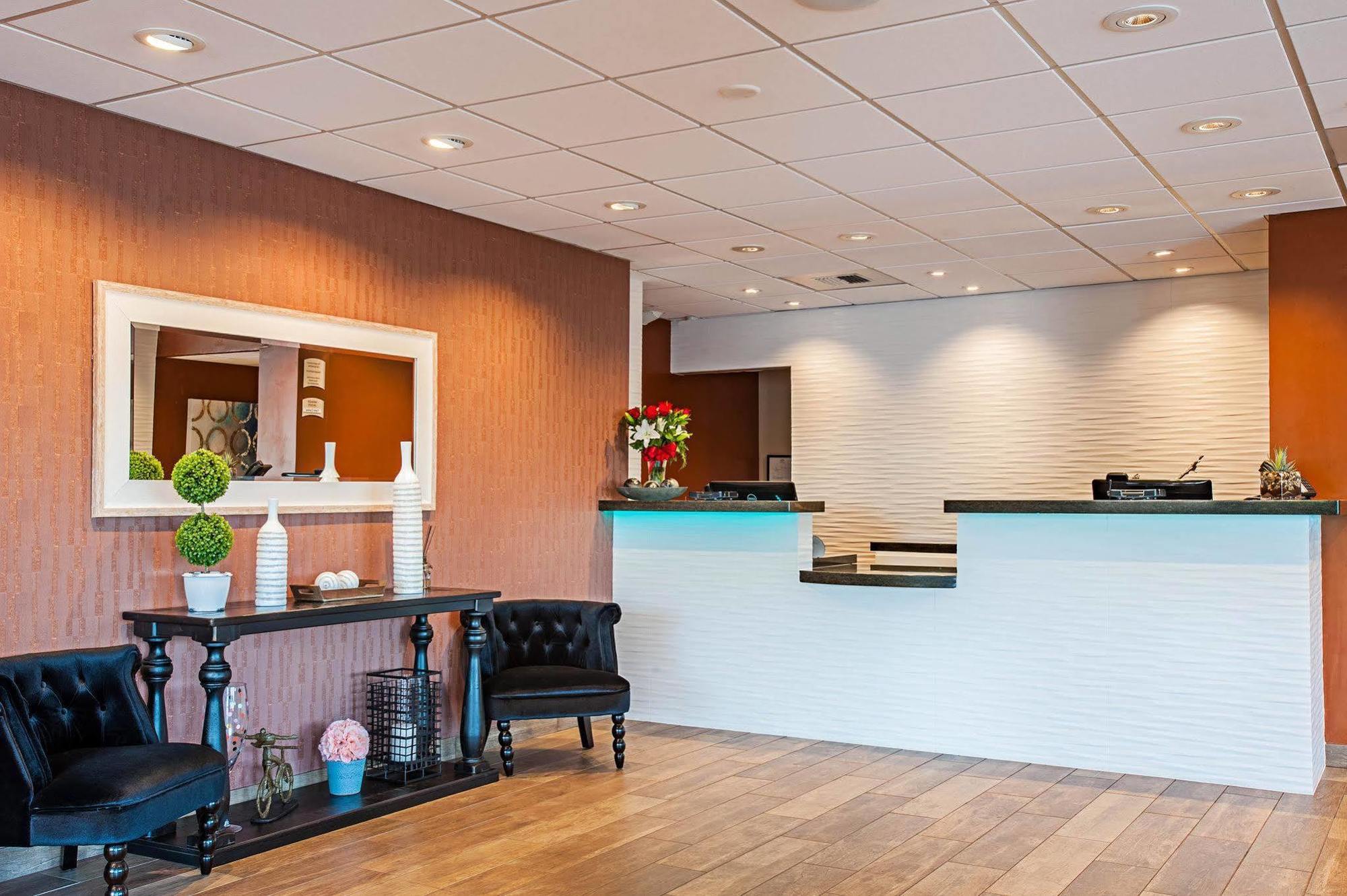 Quality Inn & Suites Kenedy - Karnes City Exteriér fotografie