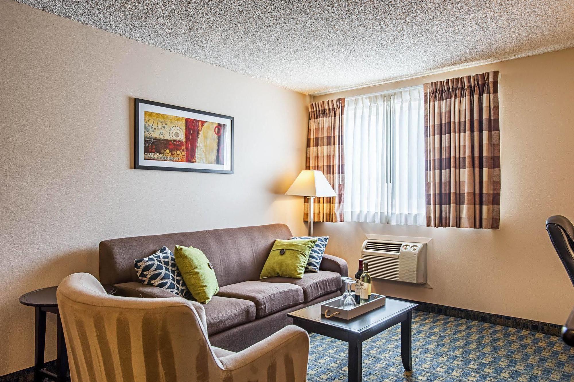 Quality Inn & Suites Kenedy - Karnes City Exteriér fotografie
